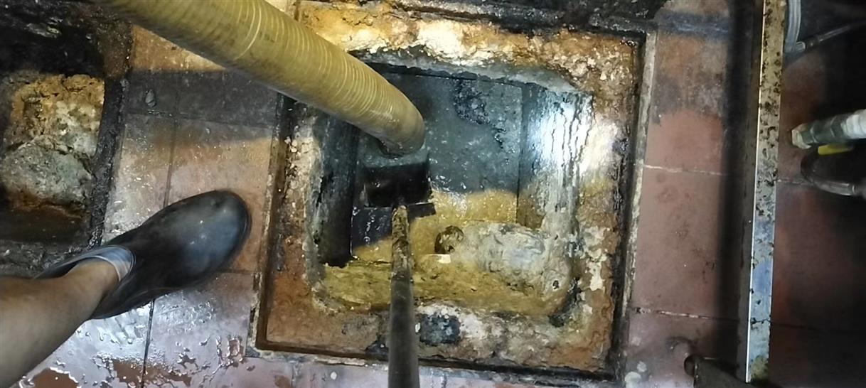 兰州化油池清理-污水池清掏